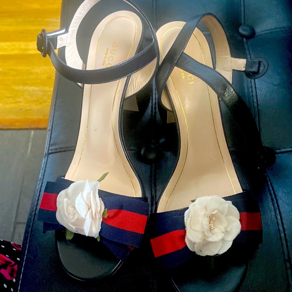 Womens Gucci Black Heels